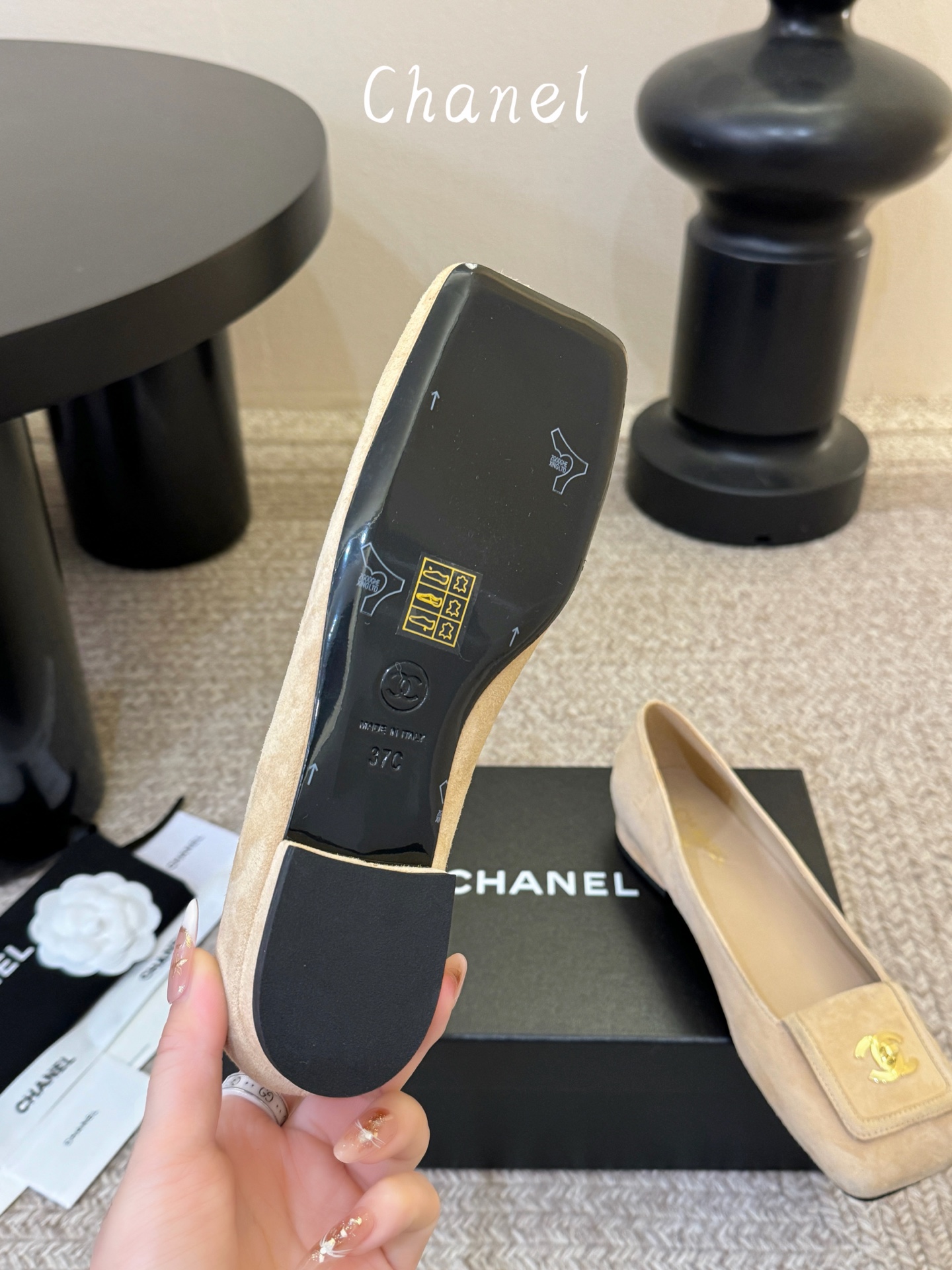 CHANE*2026香奈早春爆品单鞋妥妥的自留款！！比经典款Slingback舒服太多啦！每个颜色上脚都