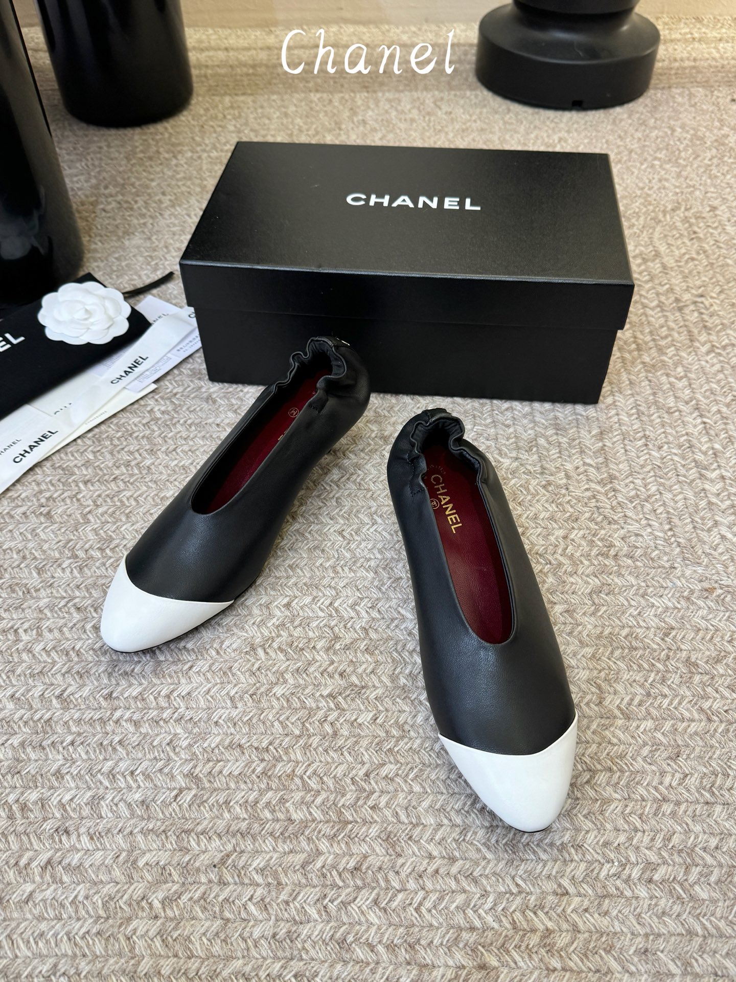 CHANE*2026香奈早春爆品小跟鞋妥妥的自留款！！比经典款Slingback舒服太多啦！每个颜色上脚