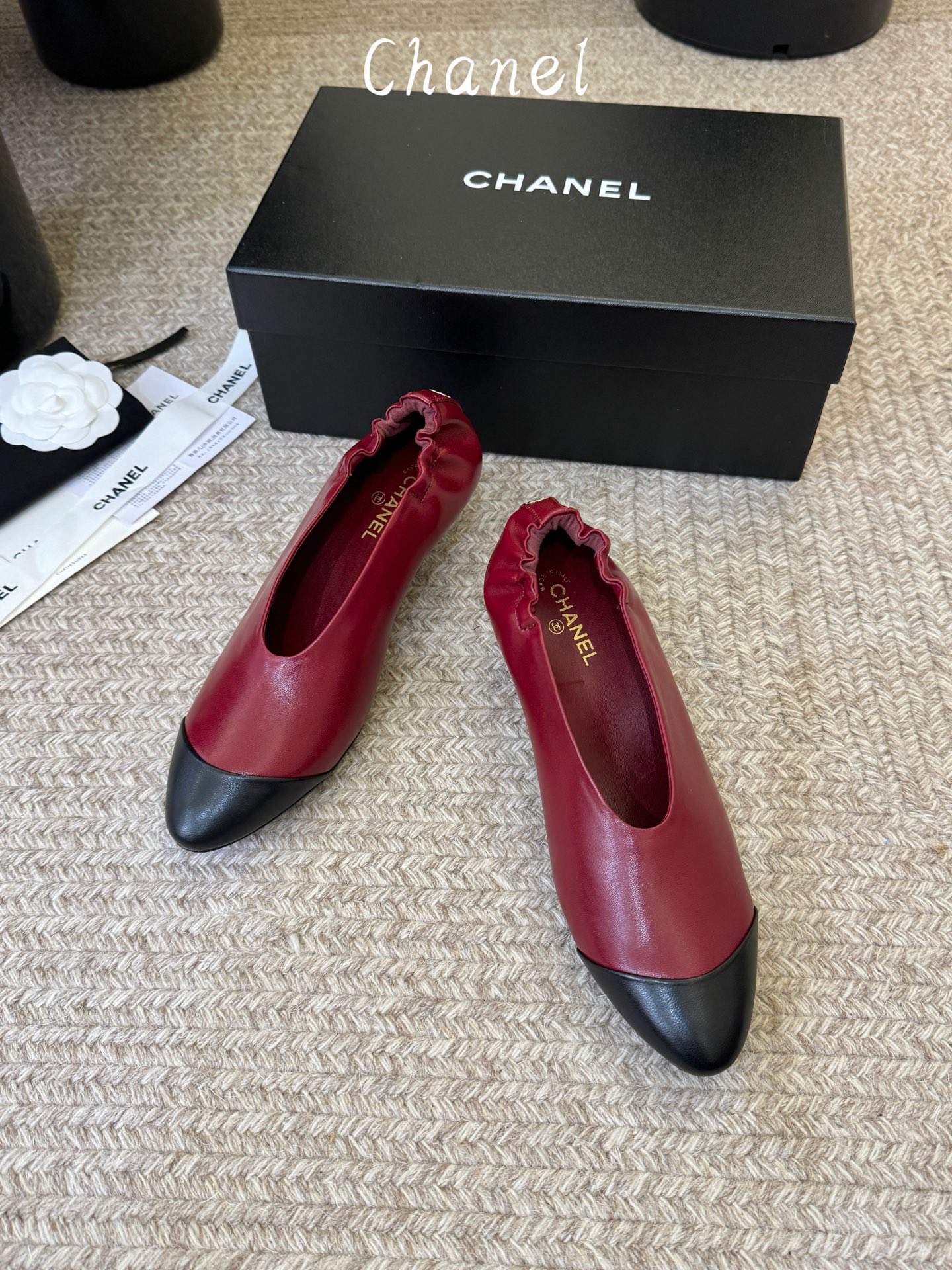 CHANE*2026香奈早春爆品小跟鞋妥妥的自留款！！比经典款Slingback舒服太多啦！每个颜色上脚