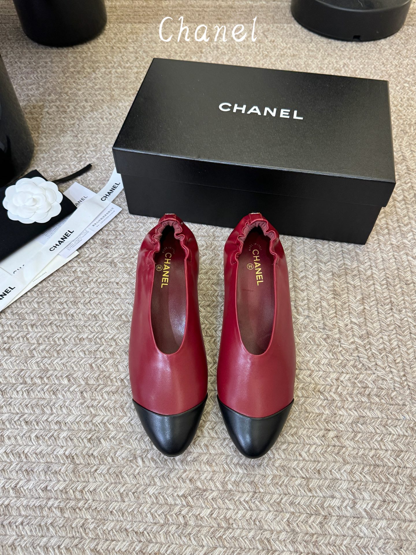 CHANE*2026香奈早春爆品小跟鞋妥妥的自留款！！比经典款Slingback舒服太多啦！每个颜色上脚