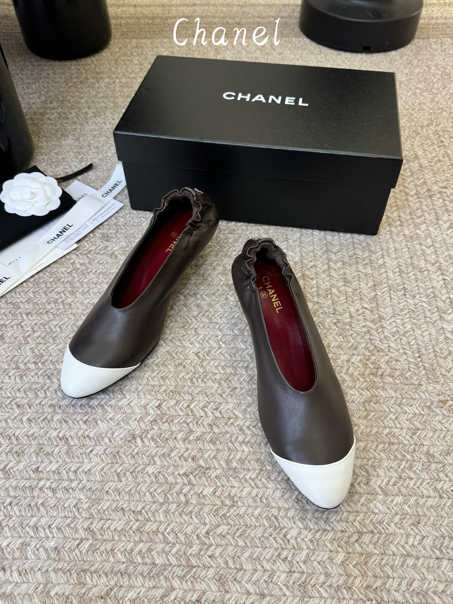 CHANE*2026香奈早春爆品小跟鞋妥妥的自留款！！比经典款Slingback舒服太多啦！每个颜色上脚