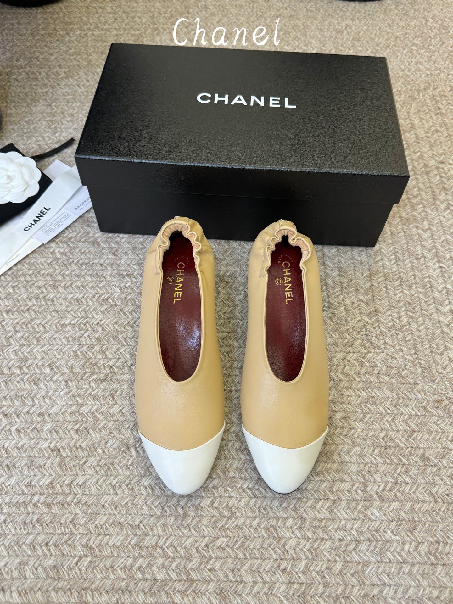 CHANE*2026香奈早春爆品小跟鞋妥妥的自留款！！比经典款Slingback舒服太多啦！每个颜色上脚