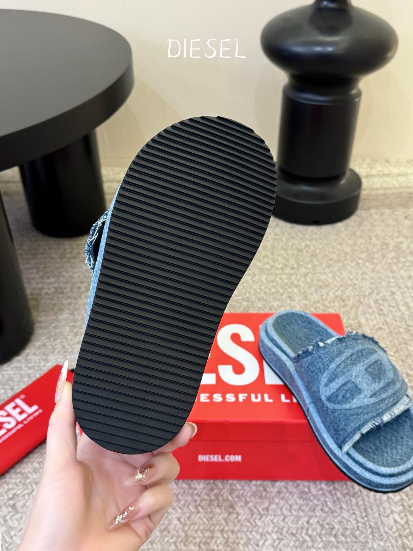 Designer Heeled Shoe
