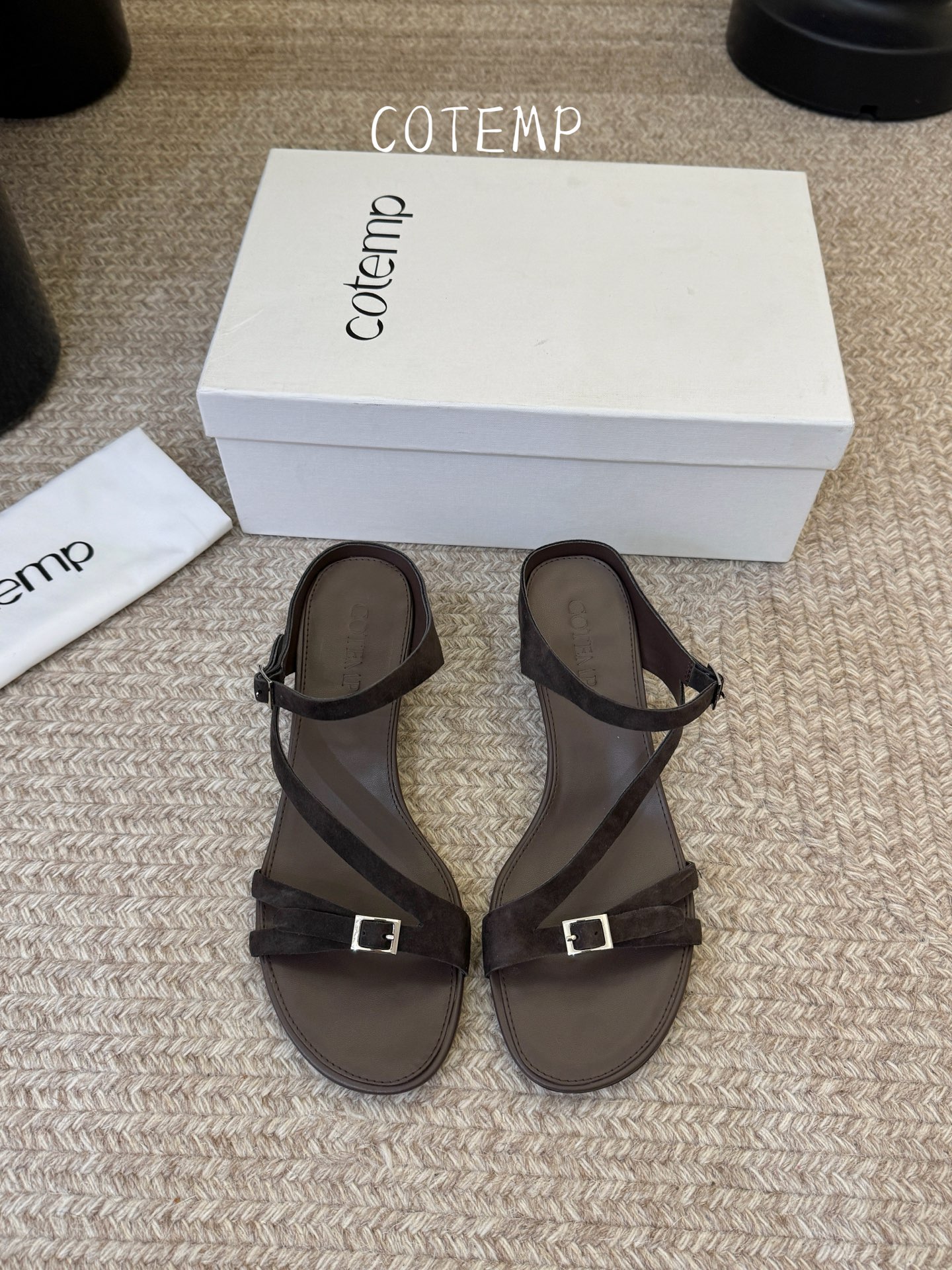 Cotemp✨2026新款宝藏复古凉鞋✨美鞋王再次出击，cotemp这款细带凉鞋真的是大魔王，超精致百搭