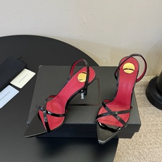 Saint Laurent / YSL圣罗兰金属字母logo高跟凉鞋YSL姐姐的美丽尤物高跟鞋 又是人间 Saint Laurent / YSL圣罗兰金属字母logo高跟凉鞋YSL姐姐的美丽尤物高跟鞋 又是人间