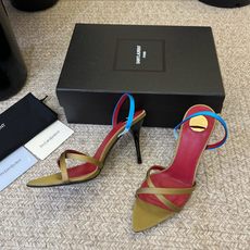 Saint Laurent / YSL圣罗兰金属字母logo高跟凉鞋YSL姐姐的美丽尤物高跟鞋 又是人间 Saint Laurent / YSL圣罗兰金属字母logo高跟凉鞋YSL姐姐的美丽尤物高跟鞋 又是人间
