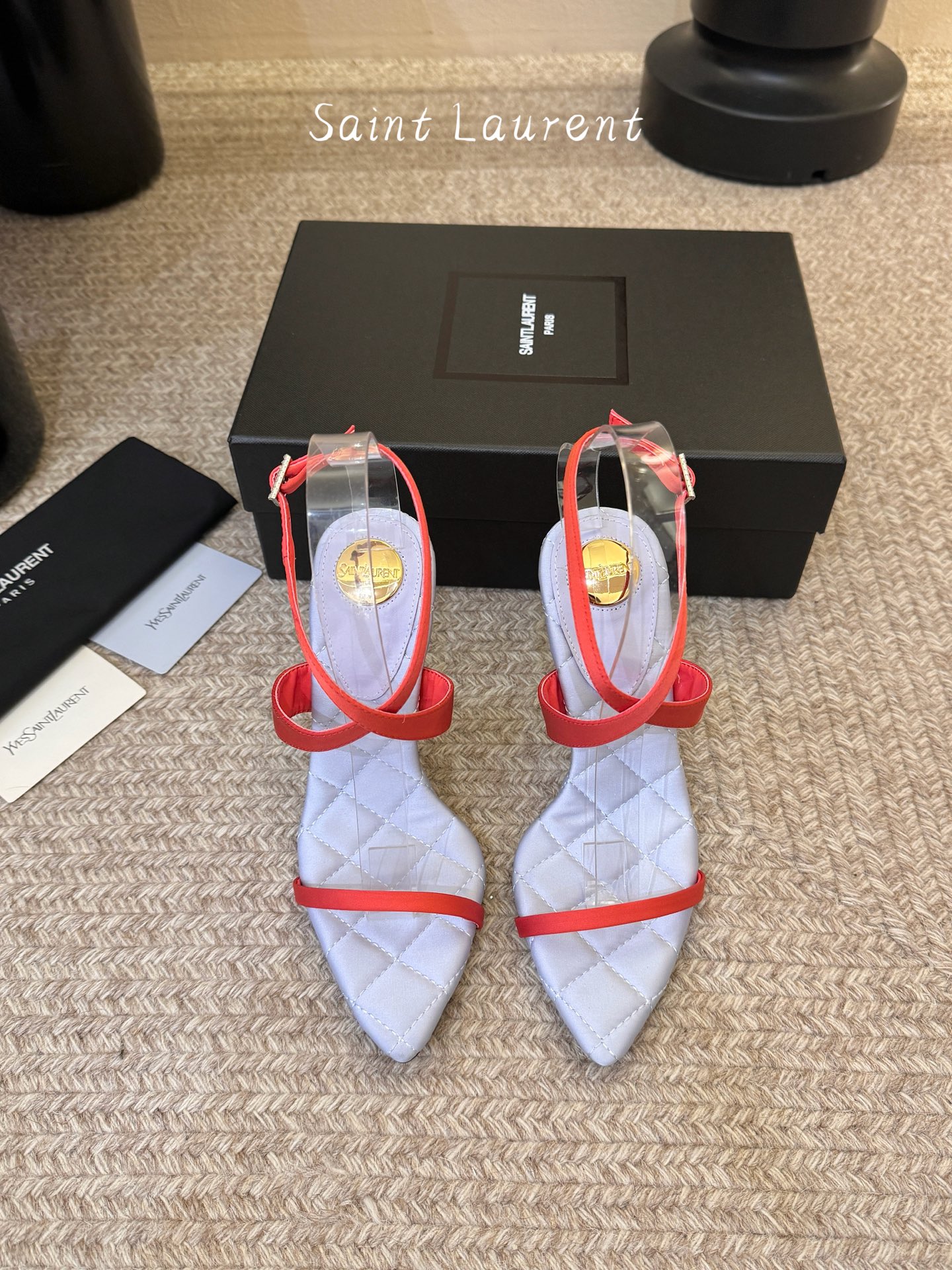 Saint Laurent / YSL圣罗兰金属字母logo高跟凉鞋YSL姐姐的美丽尤物高跟鞋 又是人间