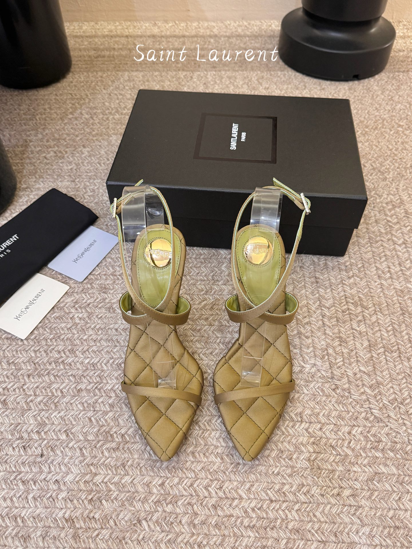 Saint Laurent / YSL圣罗兰金属字母logo高跟凉鞋YSL姐姐的美丽尤物高跟鞋 又是人间