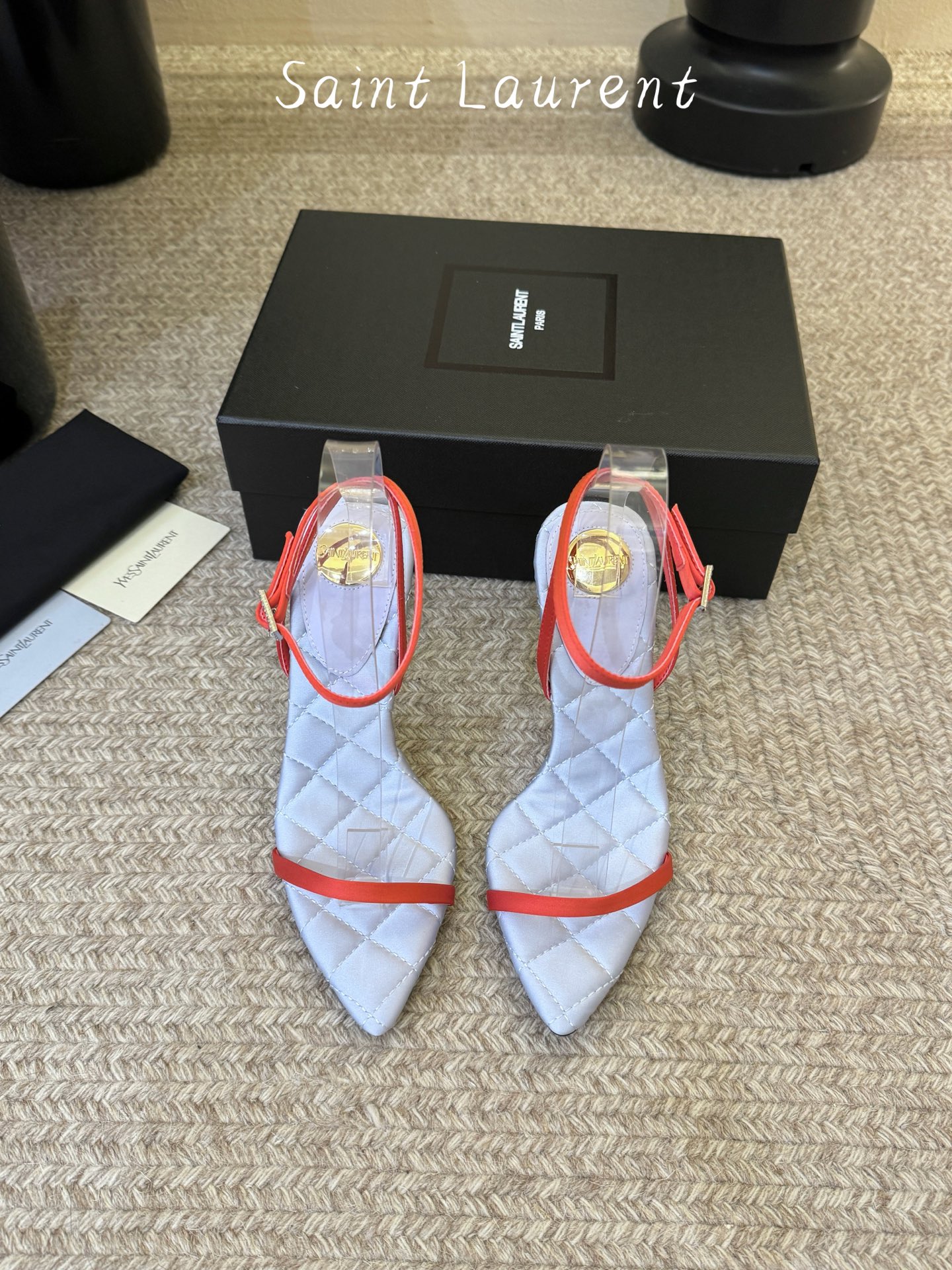 Saint Laurent / YSL圣罗兰金属字母logo高跟凉鞋YSL姐姐的美丽尤物高跟鞋 又是人间