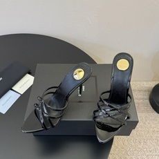 Saint Laurent / YSL圣罗兰金属字母logo高跟凉鞋YSL姐姐的美丽尤物高跟鞋 又是人间 Saint Laurent / YSL圣罗兰金属字母logo高跟凉鞋YSL姐姐的美丽尤物高跟鞋 又是人间