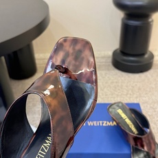 STUART WEITZMAN26春夏新品SW简易坡跟夹脚人字拖鞋|慵懒贵气的夏日松弛感天花板! 百搭到 STUART WEITZMAN26春夏新品SW简易坡跟夹脚人字拖鞋|慵懒贵气的夏日松弛感天花板! 百搭到