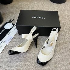 CHANEL小香 26ss 早春新款 后空大方头跟鞋,复古法式优雅感,高级感十足 香奶奶后空玛丽珍凉鞋, CHANEL小香 26ss 早春新款 后空大方头跟鞋,复古法式优雅感,高级感十足 香奶奶后空玛丽珍凉鞋,
