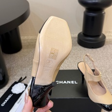 CHANEL小香 26ss 早春新款 后空大方头跟鞋,复古法式优雅感,高级感十足 香奶奶后空玛丽珍凉鞋, CHANEL小香 26ss 早春新款 后空大方头跟鞋,复古法式优雅感,高级感十足 香奶奶后空玛丽珍凉鞋,