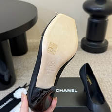 CHANEL小香 26ss 早春新款 后空大方头跟鞋,复古法式优雅感,高级感十足 香奶奶后空玛丽珍凉鞋, CHANEL小香 26ss 早春新款 后空大方头跟鞋,复古法式优雅感,高级感十足 香奶奶后空玛丽珍凉鞋,