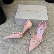 Jimmy Cho*夏季新款蕾丝玫瑰尖头高跟凉鞋精致蕾丝玫瑰装饰点缀鞋头,层层叠叠的花瓣设计自带浪漫氛围 Jimmy Cho*夏季新款蕾丝玫瑰尖头高跟凉鞋精致蕾丝玫瑰装饰点缀鞋头,层层叠叠的花瓣设计自带浪漫氛围