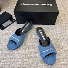 AlexanderWan* 大王 春夏最新款 凉拖鞋 个性御姐风 超有质感 爱了爱了 该款设计简约上 AlexanderWan* 大王 春夏最新款 凉拖鞋 个性御姐风 超有质感 爱了爱了 该款设计简约上