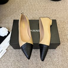 CHANEL小香 26ss 新款跟鞋复古法式优雅感,高级感十足 香奶奶后空玛丽珍凉鞋,最近很火的一双凉鞋 CHANEL小香 26ss 新款跟鞋复古法式优雅感,高级感十足 香奶奶后空玛丽珍凉鞋,最近很火的一双凉鞋