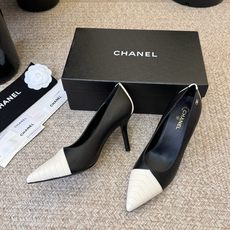 CHANEL小香 26ss 新款跟鞋复古法式优雅感,高级感十足 香奶奶后空玛丽珍凉鞋,最近很火的一双凉鞋 CHANEL小香 26ss 新款跟鞋复古法式优雅感,高级感十足 香奶奶后空玛丽珍凉鞋,最近很火的一双凉鞋