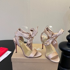 Christian Louboutin | 2026s𝐒原版CL全新秀款高跟鞋~时装红底凉鞋 新款红底金 Christian Louboutin | 2026s𝐒原版CL全新秀款高跟鞋~时装红底凉鞋 新款红底金