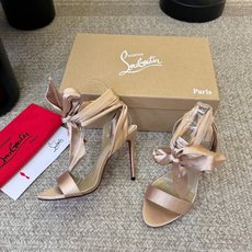 Christian Louboutin | 2026s𝐒原版CL全新秀款高跟鞋~时装红底凉鞋 新款红底金 Christian Louboutin | 2026s𝐒原版CL全新秀款高跟鞋~时装红底凉鞋 新款红底金