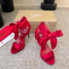 Christian Louboutin | 2026s𝐒原版CL全新秀款高跟鞋~时装红底凉鞋 新款红底金 Christian Louboutin | 2026s𝐒原版CL全新秀款高跟鞋~时装红底凉鞋 新款红底金