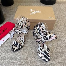 Christian Louboutin | 2026s𝐒原版CL全新秀款高跟鞋~时装红底凉鞋 新款红底金 Christian Louboutin | 2026s𝐒原版CL全新秀款高跟鞋~时装红底凉鞋 新款红底金
