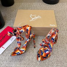 Christian Louboutin | 2026s𝐒原版CL全新秀款高跟鞋~时装红底凉鞋 新款红底金 Christian Louboutin | 2026s𝐒原版CL全新秀款高跟鞋~时装红底凉鞋 新款红底金
