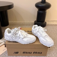 Miu Mi* x New Balanc*26ss夏季新款联名复古德训运动鞋自带复古知识分子氛围感的复古 Miu Mi* x New Balanc*26ss夏季新款联名复古德训运动鞋自带复古知识分子氛围感的复古