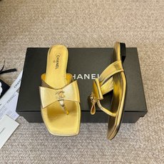 Chanel26SS新款蝴蝶夹脚凉拖双C夹脚凉拖|春夏穿搭神器经典双C元素+极简夹脚设计,高级感拉满,软 Chanel26SS新款蝴蝶夹脚凉拖双C夹脚凉拖|春夏穿搭神器经典双C元素+极简夹脚设计,高级感拉满,软