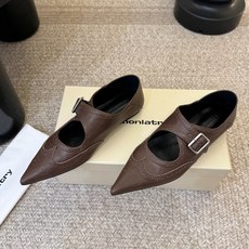 DYMONLATR* 𝟐𝟔𝐀𝐖秋冬新品尖头镂空玛丽珍|复古锐感挣脱甜腻桎梏法式慵懒穿搭单品 一鞋两穿 DYMONLATR* 𝟐𝟔𝐀𝐖秋冬新品尖头镂空玛丽珍|复古锐感挣脱甜腻桎梏法式慵懒穿搭单品 一鞋两穿