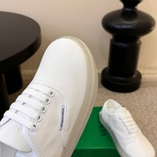 BOTTEGA VENETA BV2026新款复古Eliot运动鞋上市即封神!BV全新的 Eliot 以 BOTTEGA VENETA BV2026新款复古Eliot运动鞋上市即封神!BV全新的 Eliot 以