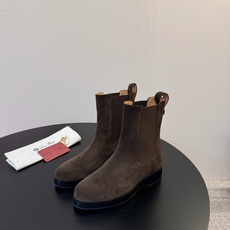 Loro Piana 秋冬新品~骑士短靴秋冬搭配神器,必备长靴!酷飒有范儿的战靴 ,简直不要太飒 ,皮质 Loro Piana 秋冬新品~骑士短靴秋冬搭配神器,必备长靴!酷飒有范儿的战靴 ,简直不要太飒 ,皮质