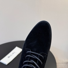 Loro Piana 秋冬新品~骑士短靴秋冬搭配神器,必备长靴!酷飒有范儿的战靴 ,简直不要太飒 ,皮质 Loro Piana 秋冬新品~骑士短靴秋冬搭配神器,必备长靴!酷飒有范儿的战靴 ,简直不要太飒 ,皮质
