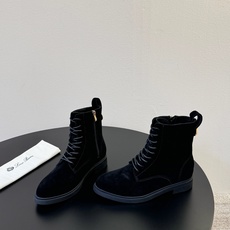 Loro Piana 秋冬新品~骑士短靴秋冬搭配神器,必备长靴!酷飒有范儿的战靴 ,简直不要太飒 ,皮质 Loro Piana 秋冬新品~骑士短靴秋冬搭配神器,必备长靴!酷飒有范儿的战靴 ,简直不要太飒 ,皮质