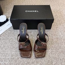 Chanel26SS新款凉拖 双C夹脚凉拖|春夏穿搭神器经典双C元素+极简夹脚设计,高级感拉满,软底鞋面,上脚舒适不磨脚 Chanel26SS新款凉拖 双C夹脚凉拖|春夏穿搭神器经典双C元素+极简夹脚设计,高级感拉满,软底鞋面,上脚舒适不磨脚