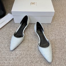 The Ro*新款极简风猫跟小方头中空凉鞋单鞋! 据说这是本年度最美丽的玛丽珍凉鞋,法式优雅气质在线、高级又时髦,可盐可 The Ro*新款极简风猫跟小方头中空凉鞋单鞋! 据说这是本年度最美丽的玛丽珍凉鞋,法式优雅气质在线、高级又时髦,可盐可