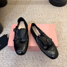 顶级 HANDMADE独家新品最高版本买手代购1:1完美复刻 平底凉鞋单鞋 原版开模真皮鞋底 原版套楦鞋型很大方 搭配各 顶级 HANDMADE独家新品最高版本买手代购1:1完美复刻 平底凉鞋单鞋 原版开模真皮鞋底 原版套楦鞋型很大方 搭配各