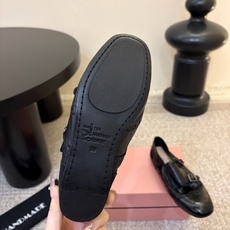 顶级 HANDMADE独家新品最高版本买手代购1:1完美复刻 平底凉鞋单鞋 原版开模真皮鞋底 原版套楦鞋型很大方 搭配各 顶级 HANDMADE独家新品最高版本买手代购1:1完美复刻 平底凉鞋单鞋 原版开模真皮鞋底 原版套楦鞋型很大方 搭配各