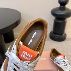 MiuMiu缪缪最新走秀款复古德训鞋 MiuMiu缪缪最新走秀款复古德训鞋