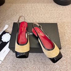 Chane*26ss夏季新款方头高跟凉鞋 自带优雅复古感的拼色T字带高跟凉鞋,利落的尖头剪裁搭配经典的黑白拼色鞋头,T字 Chane*26ss夏季新款方头高跟凉鞋 自带优雅复古感的拼色T字带高跟凉鞋,利落的尖头剪裁搭配经典的黑白拼色鞋头,T字