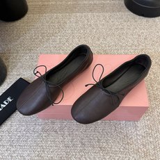 羊皮 HANDMADE独家新品最高版本买手代购1:1完美复刻 平底凉鞋单鞋 原版开模真皮鞋底 原版套楦鞋型很大方 搭配各 羊皮 HANDMADE独家新品最高版本买手代购1:1完美复刻 平底凉鞋单鞋 原版开模真皮鞋底 原版套楦鞋型很大方 搭配各