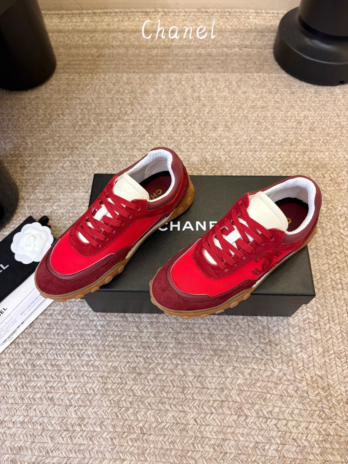 CHANEL/香奈儿2026新款小香风麂皮圆头布面运动鞋时尚增高鞋休闲鞋德训鞋 面料：高丝光牛反绒皮 内里：羊皮 鞋底：