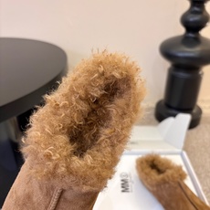 Maison Margie马吉拉平底复古玛丽珍复古包头穆勒鞋棒了的版本 非常不好做!马吉拉分趾鞋又被推到风口啦 小红书发 Maison Margie马吉拉平底复古玛丽珍复古包头穆勒鞋棒了的版本 非常不好做!马吉拉分趾鞋又被推到风口啦 小红书发