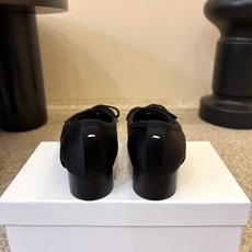 带跟 Maison Margiela丨MM6马吉拉新款皱褶分趾鞋 松紧绑带款Tabi分趾鞋 芭蕾舞鞋 原版开模双层真皮 带跟 Maison Margiela丨MM6马吉拉新款皱褶分趾鞋 松紧绑带款Tabi分趾鞋 芭蕾舞鞋 原版开模双层真皮