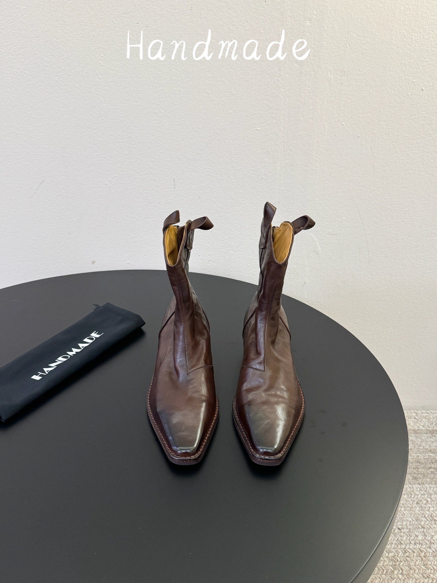 顶级 HANDMADE独家新品最高版本买手代购1:1完美复刻 短靴 原版开模真皮鞋底 原版套楦鞋型很大方 搭配各种风格都
