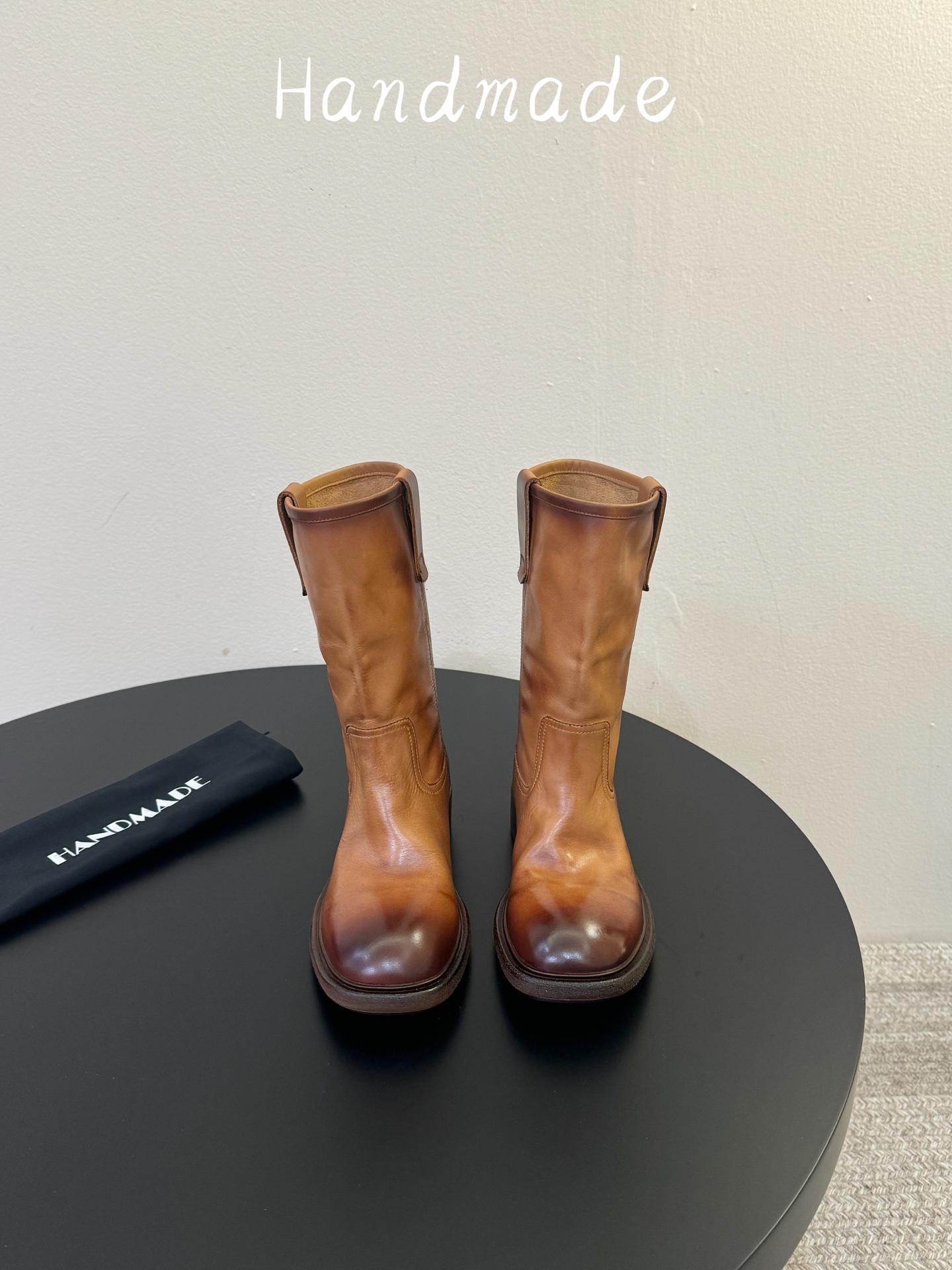 顶级 焦糖牛皮 HANDMADE独家新品最高版本买手代购1:1完美复刻 短靴 原版开模真皮鞋底 原版套楦鞋型很大方 搭配