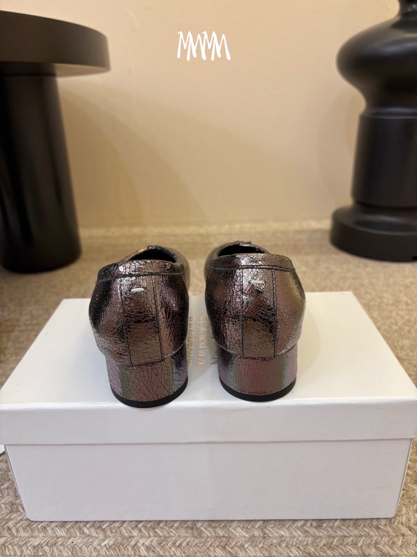 带跟  Maison Margiela·马吉拉 tabi褶皱芭蕾舞鞋 太火了！依旧保持的高水准出货！可以一直相信咱家的马