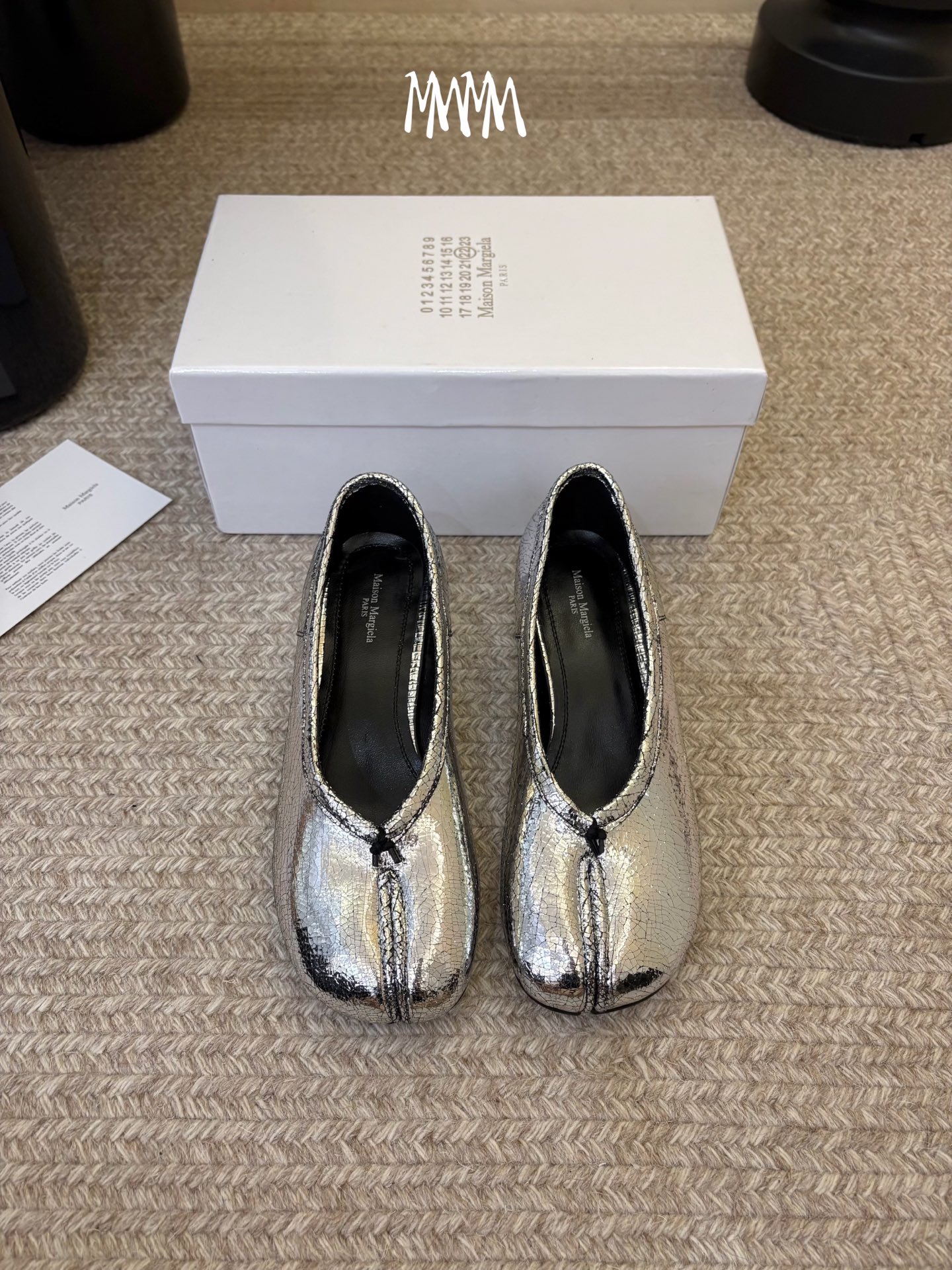 带跟  Maison Margiela·马吉拉 tabi褶皱芭蕾舞鞋 太火了！依旧保持的高水准出货！可以一直相信咱家的马