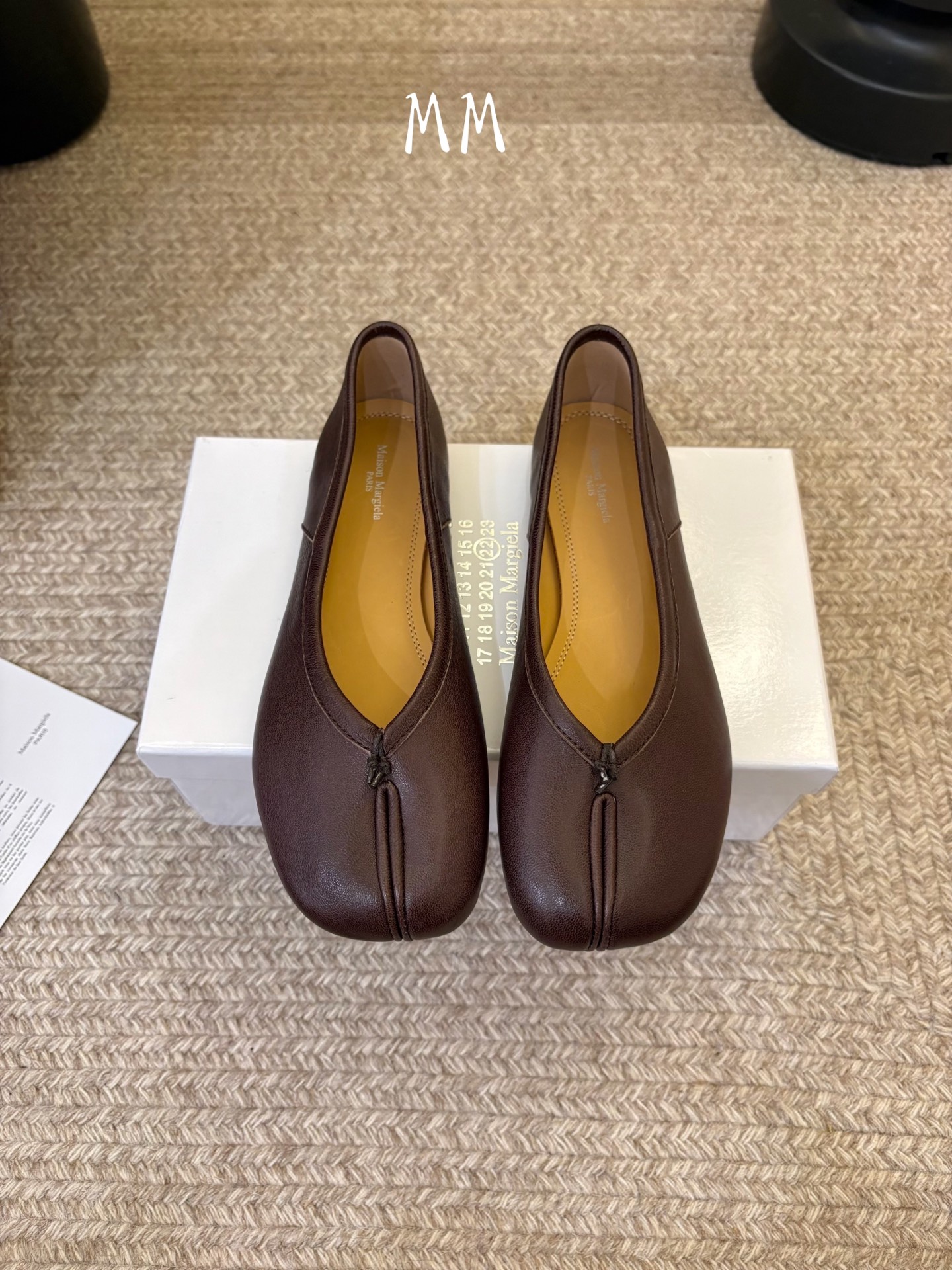 平底Maison Margiela·马吉拉 tabi褶皱芭蕾舞鞋 太火了！依旧保持的高水准出货！可以一直相信咱家的马吉拉