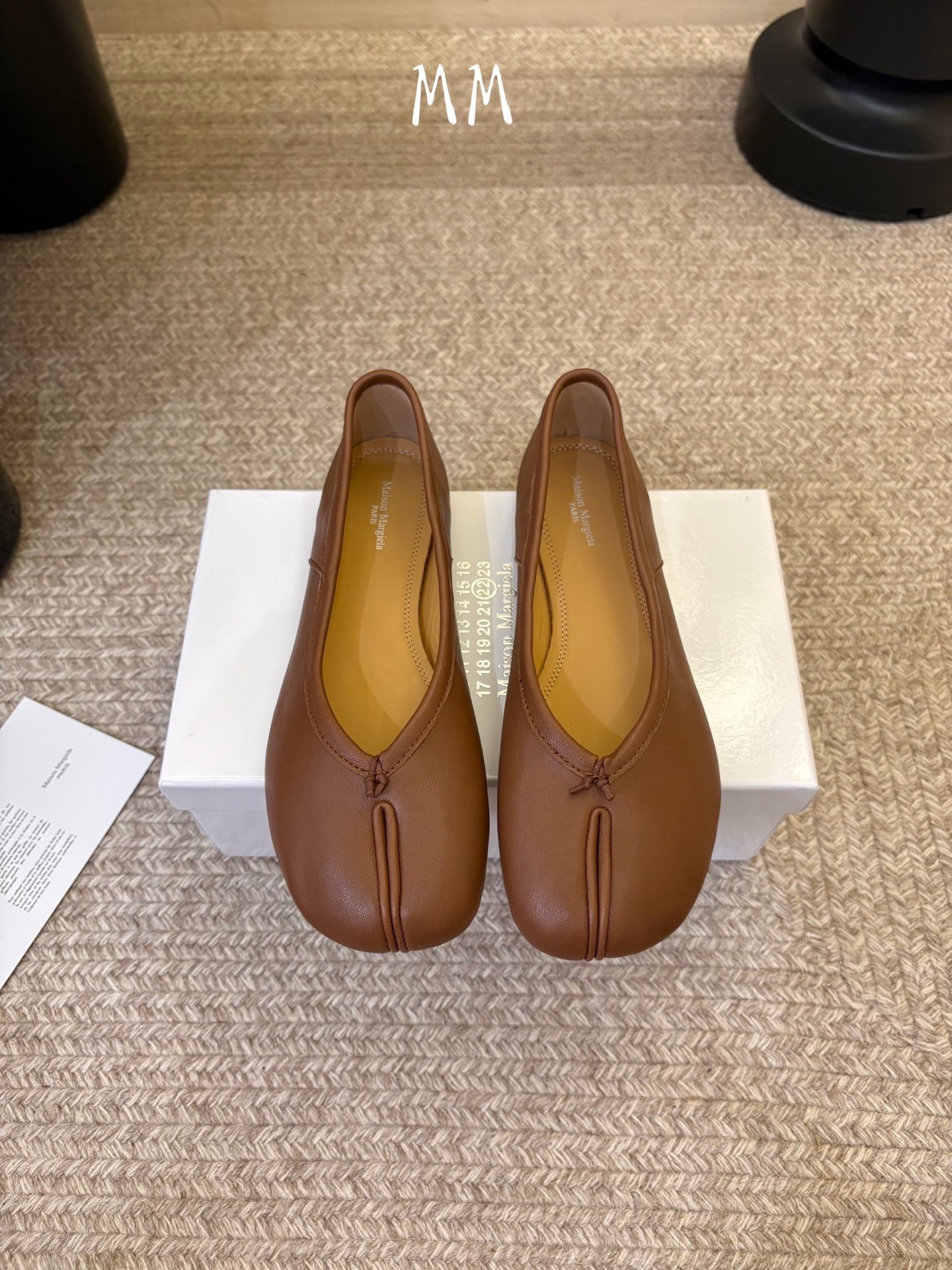 平底Maison Margiela·马吉拉 tabi褶皱芭蕾舞鞋 太火了！依旧保持的高水准出货！可以一直相信咱家的马吉拉